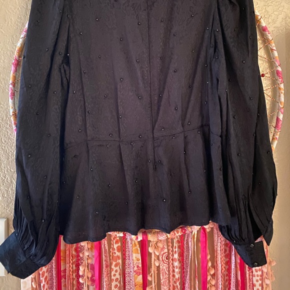 Black long sleeve - Picture 4 of 4